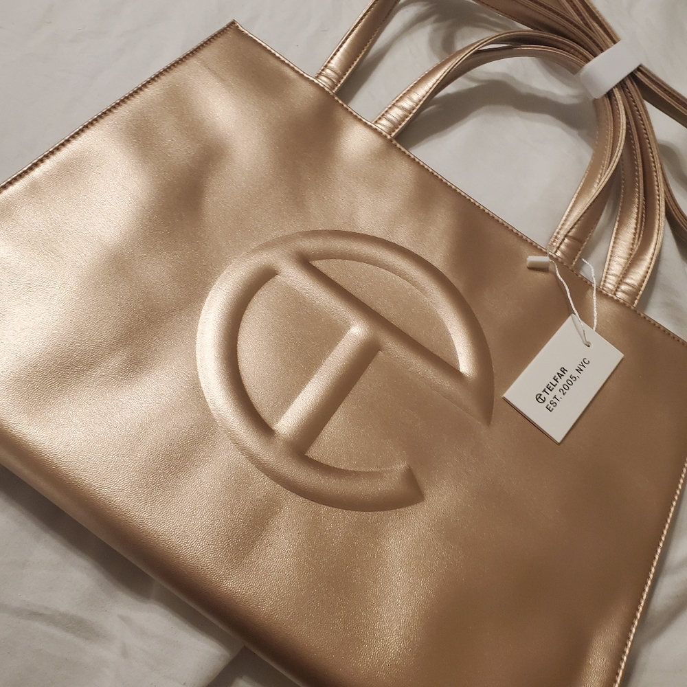 Telfar Medium Copper